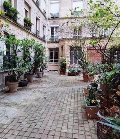 Beau Type Loft Tres Bien Situe Appartamento
